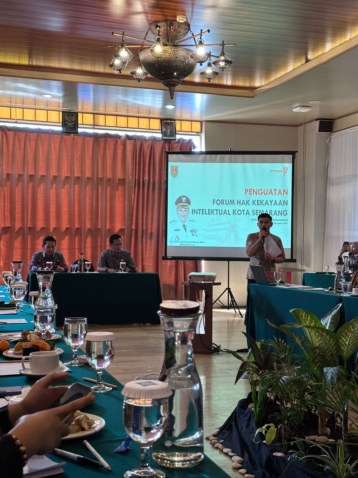 Mengikuti Kegiatan Penguatan Forum Hak Kekayaan Intelektual Kota Semarang
